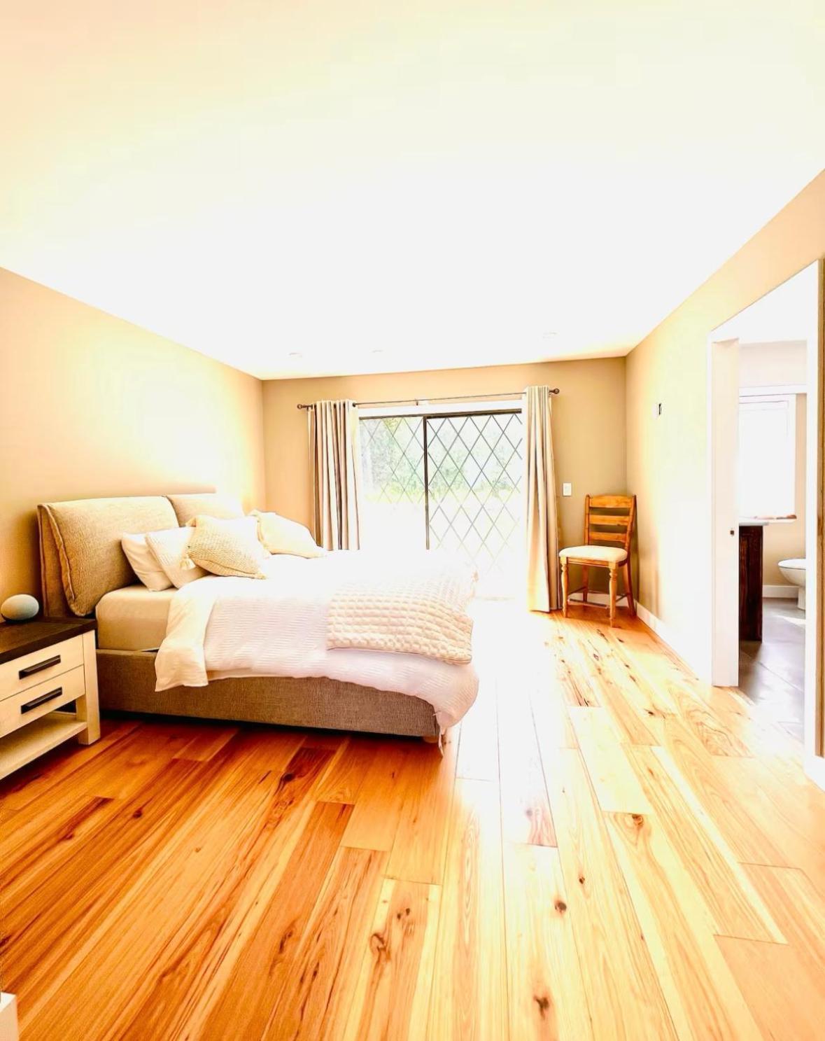 Oceanside Manor - Fancy Room - Golf Course & Beach View Qualicum Beach Buitenkant foto